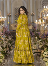 Green Colour Salwar Suit Looking Attractive